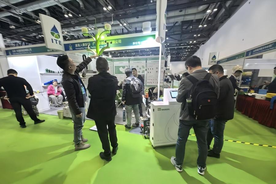 Z6·尊龙凯时「中国」官方网站科技展位现场照